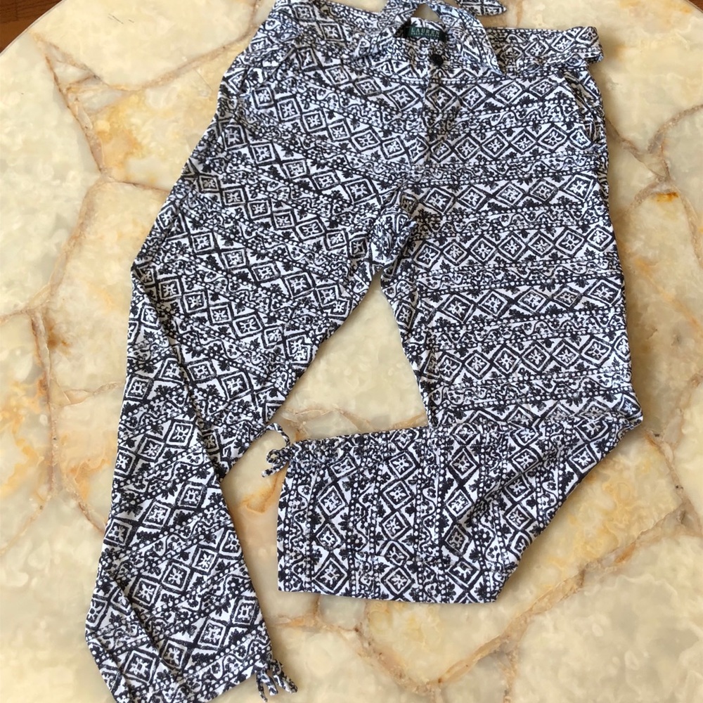 Printed pants